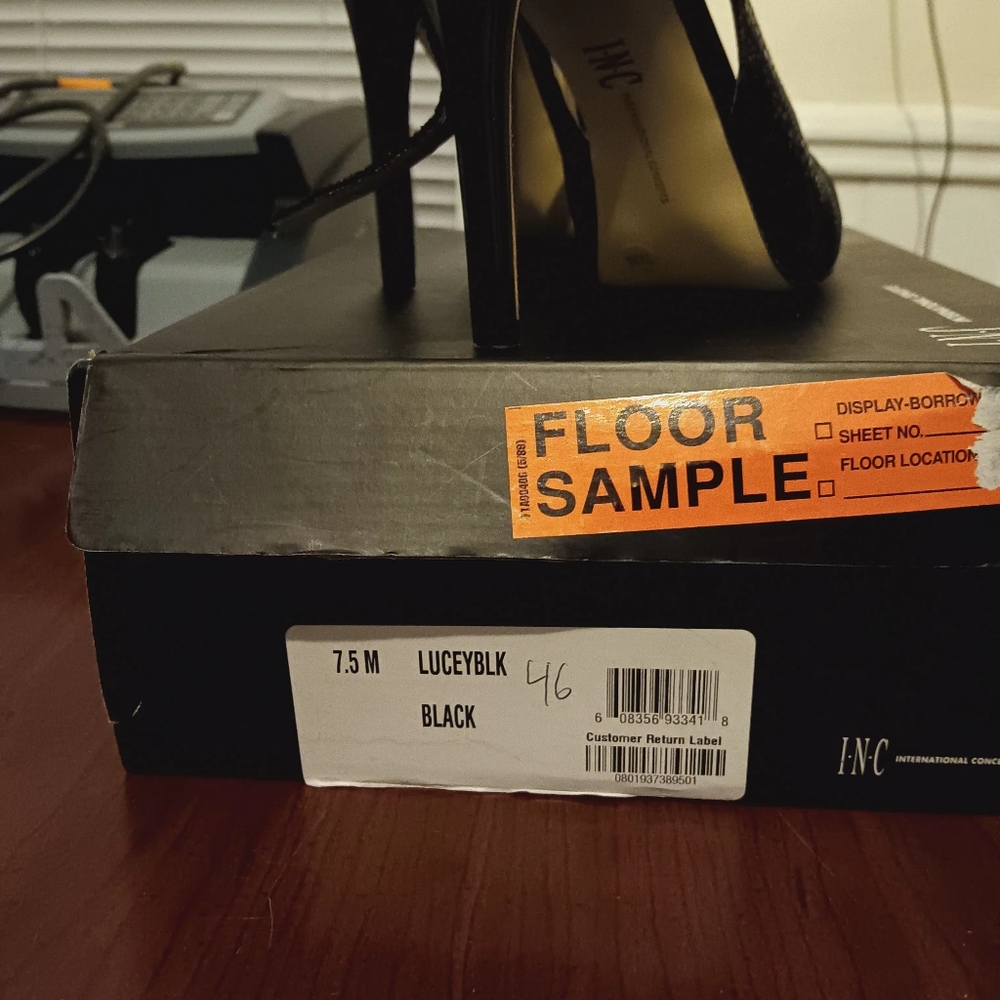I.N.C. black snakeskin pumps